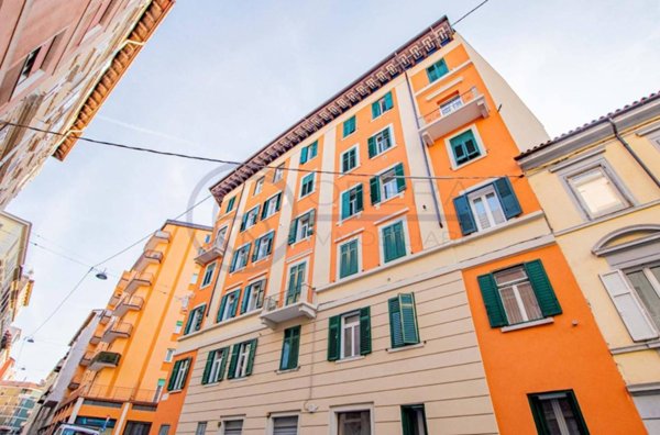 appartamento in vendita a Trieste in zona San Giacomo