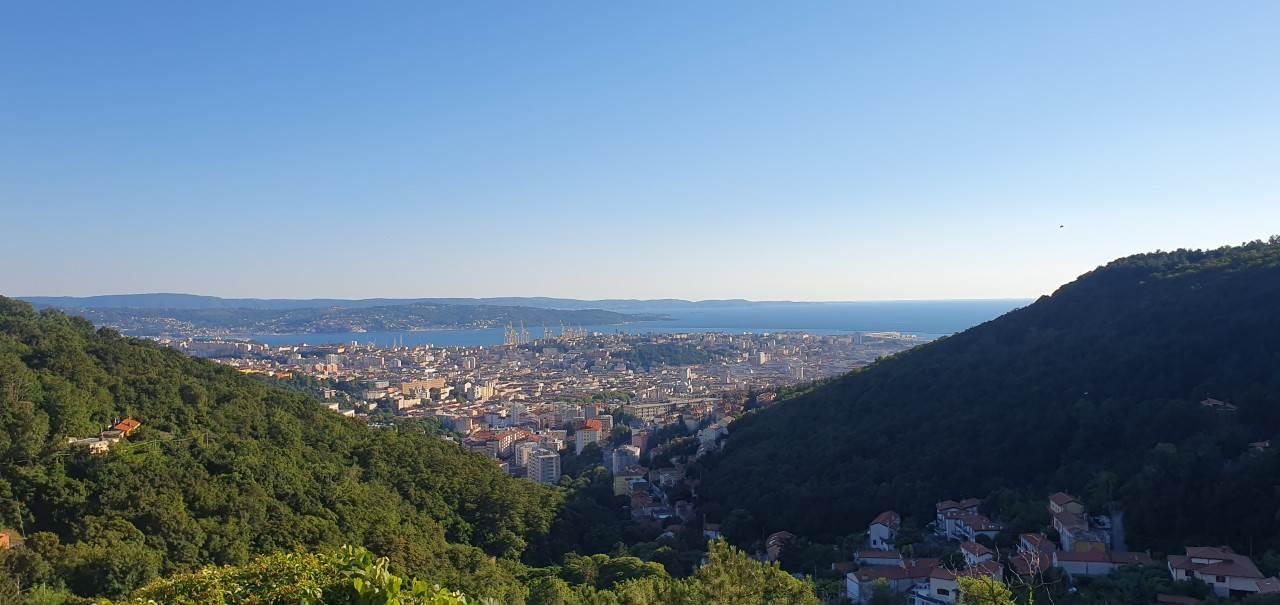 appartamento in vendita a Trieste in zona Scorcola