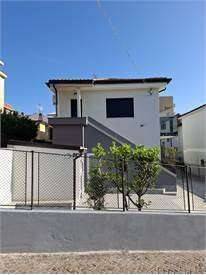 appartamento in vendita a Trieste in zona Valmaura