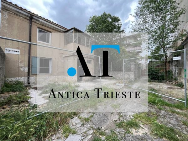 casa indipendente in vendita a Trieste in zona Valmaura