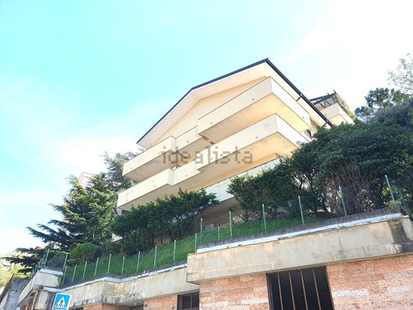 appartamento in vendita a Trieste in zona Scorcola