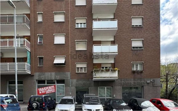 locale commerciale in vendita a Trieste in zona Chiarbola