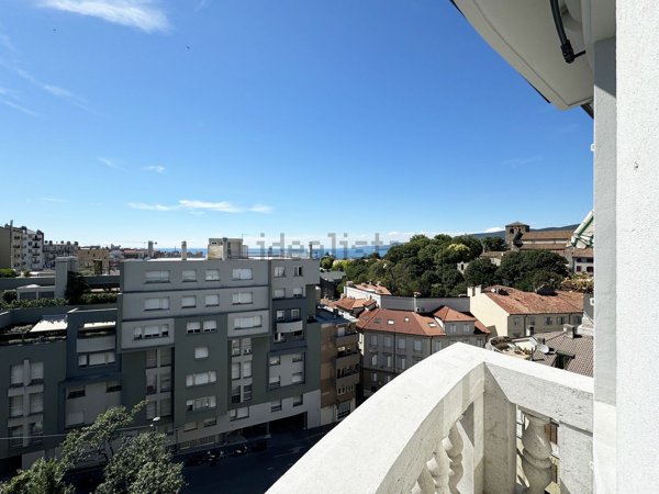 appartamento in vendita a Trieste in zona San Vito
