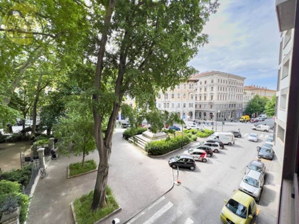 appartamento in vendita a Trieste