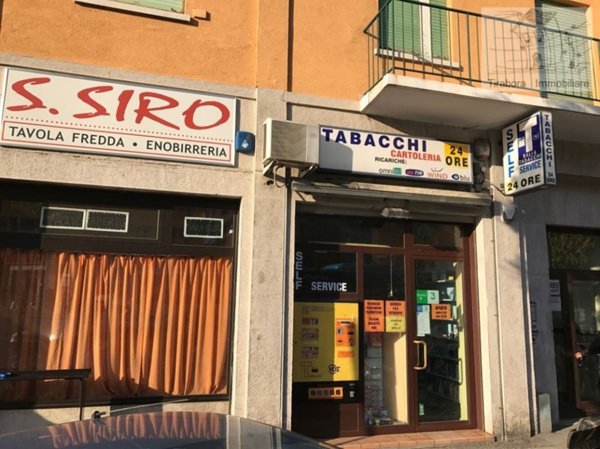 locale commerciale in vendita a Trieste