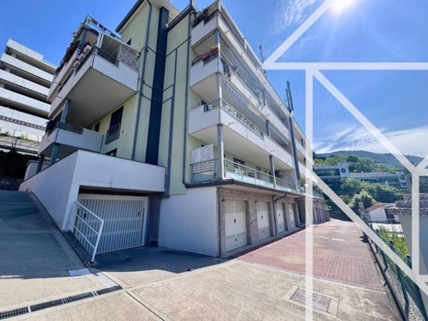appartamento in vendita a Trieste in zona Scorcola