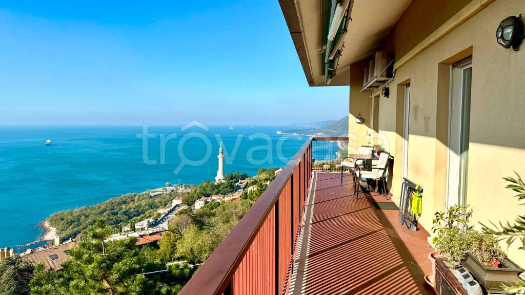 appartamento in vendita a Trieste in zona Barcola