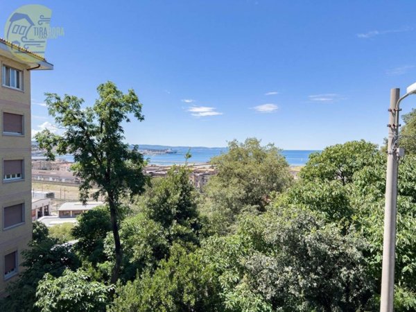 appartamento in vendita a Trieste in zona Roiano