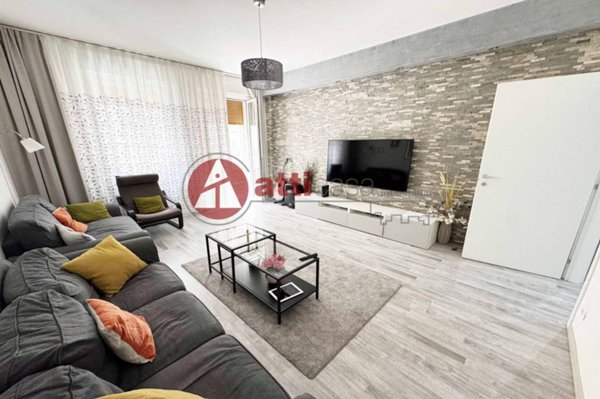 appartamento in vendita a Trieste in zona San Giacomo