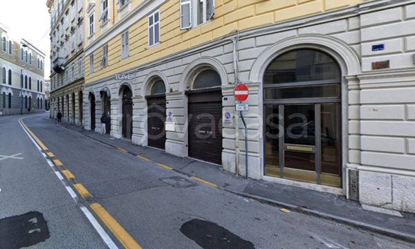 ufficio in vendita a Trieste