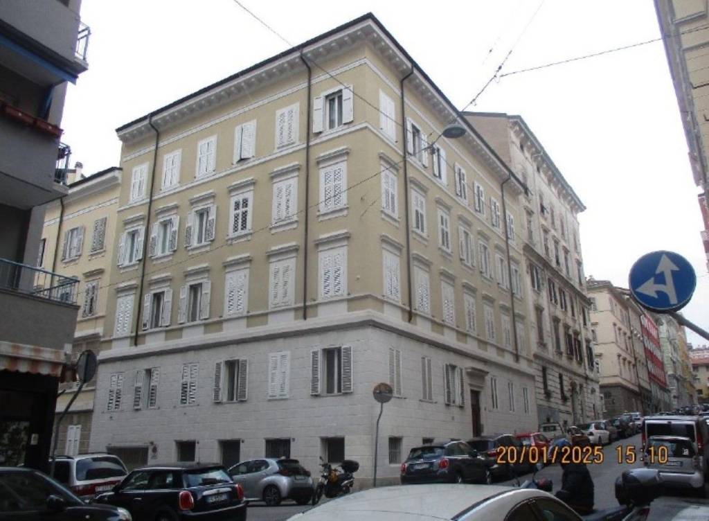 appartamento in vendita a Trieste
