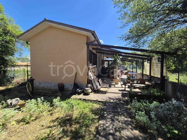 casa indipendente in vendita a Trieste in zona Opicina