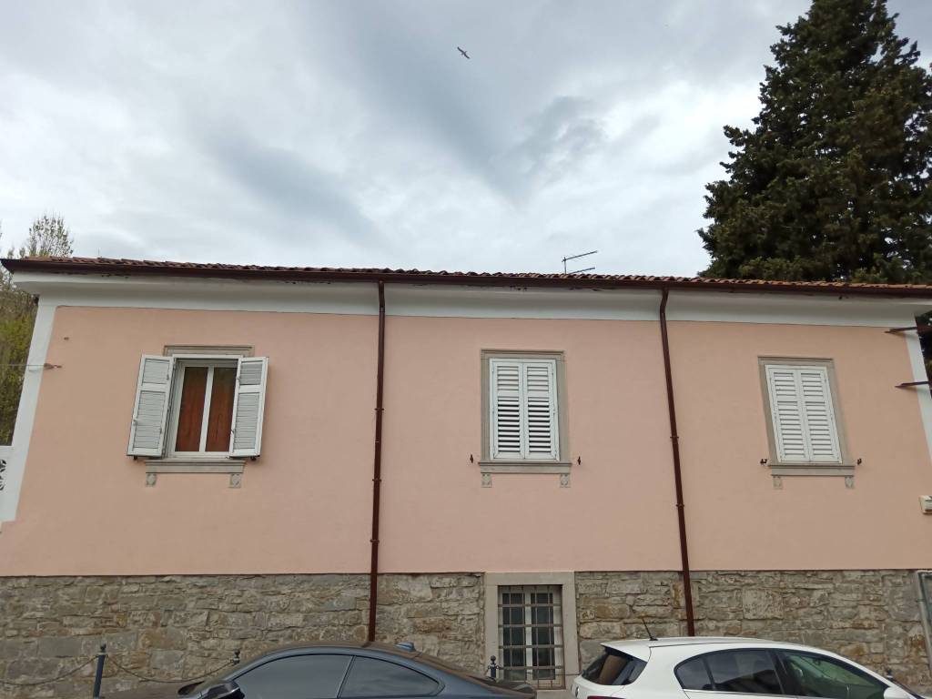 casa indipendente in vendita a Trieste in zona Rozzol