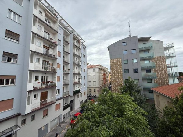 appartamento in vendita a Trieste in zona Cavana