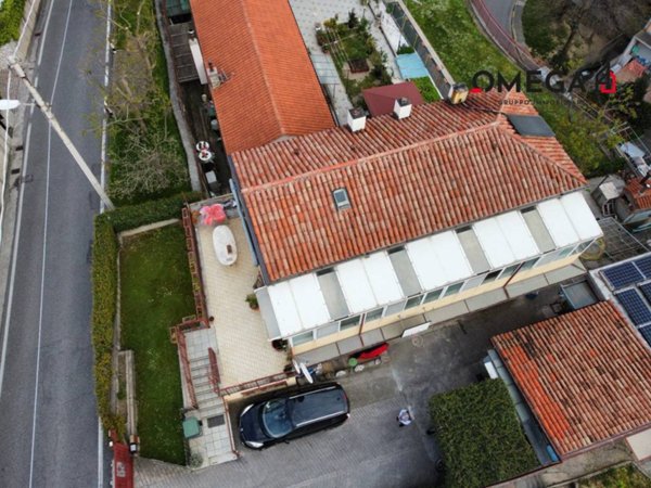 casa indipendente in vendita a Trieste in zona Cattinara