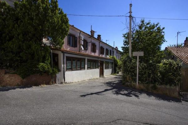 casa indipendente in vendita a Trieste in zona Cattinara