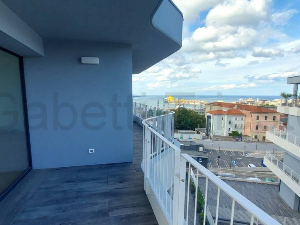 appartamento in vendita a Trieste in zona Valmaura
