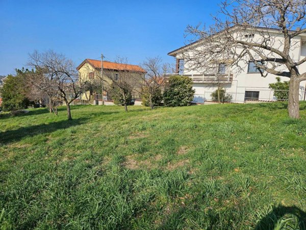 casa indipendente in vendita a Trieste in zona Borgo San Sergio