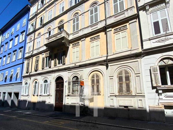 appartamento in vendita a Trieste