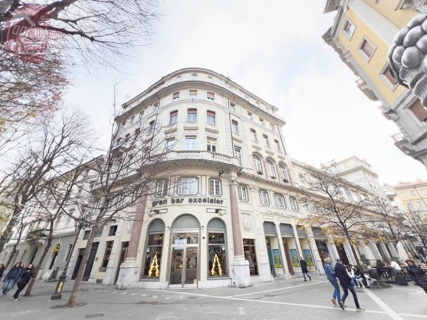 appartamento in vendita a Trieste in zona San Giusto