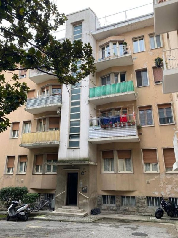 appartamento in vendita a Trieste in zona Cattinara