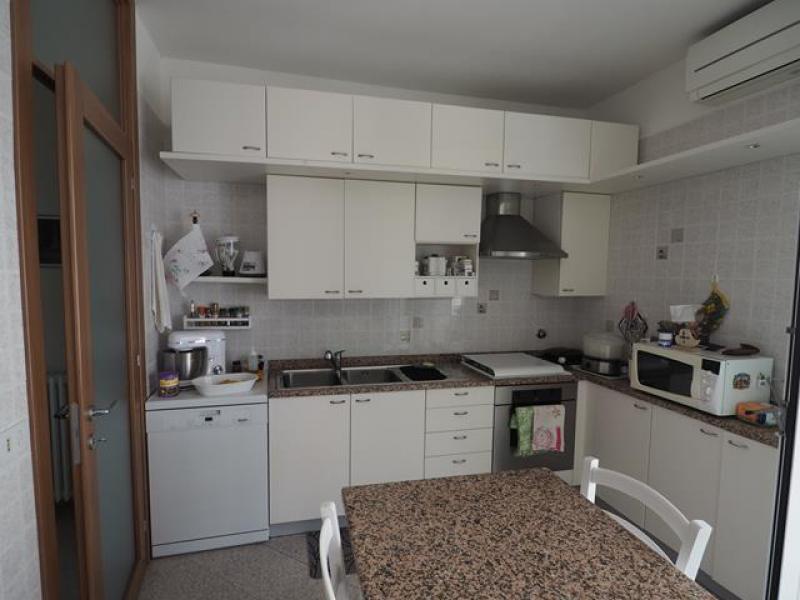 appartamento in vendita a Trieste in zona Roiano