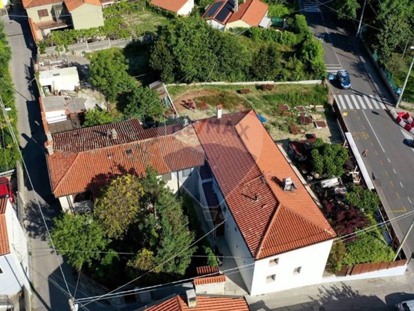 casa indipendente in vendita a Trieste