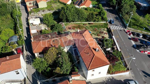 casa indipendente in vendita a Trieste