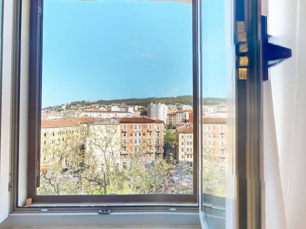 appartamento in vendita a Trieste in zona Scorcola