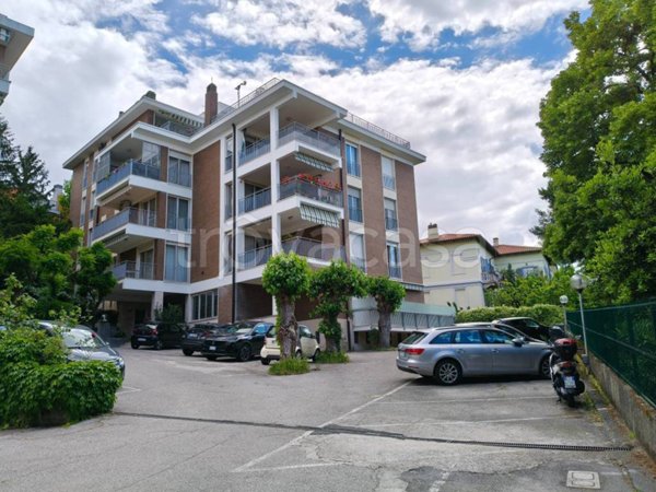 appartamento in vendita a Trieste in zona Chiadino