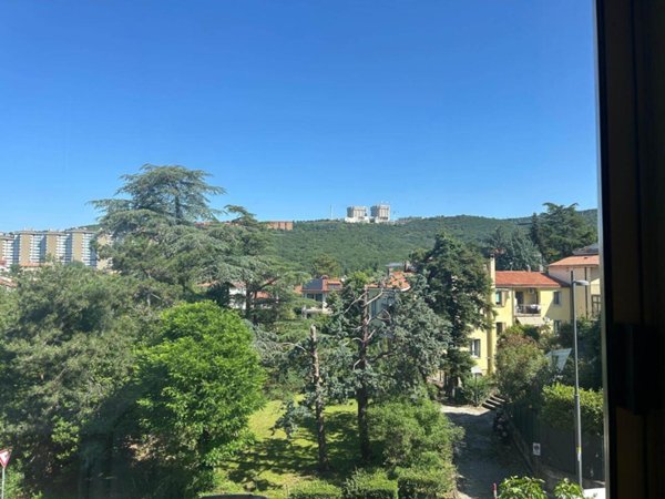 appartamento in vendita a Trieste in zona Cattinara