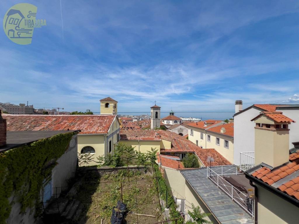 appartamento in vendita a Trieste