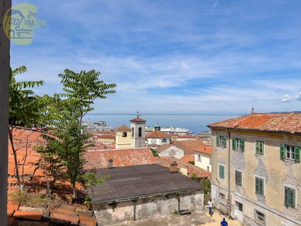 appartamento in vendita a Trieste
