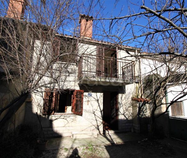 casa indipendente in vendita a Trieste in zona Opicina