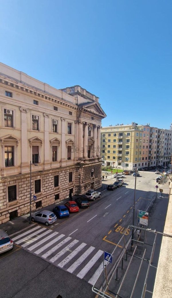 appartamento in vendita a Trieste