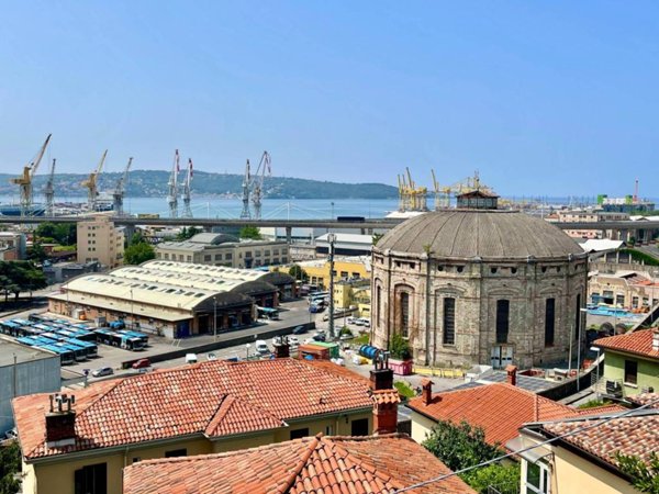 appartamento in vendita a Trieste in zona Chiarbola