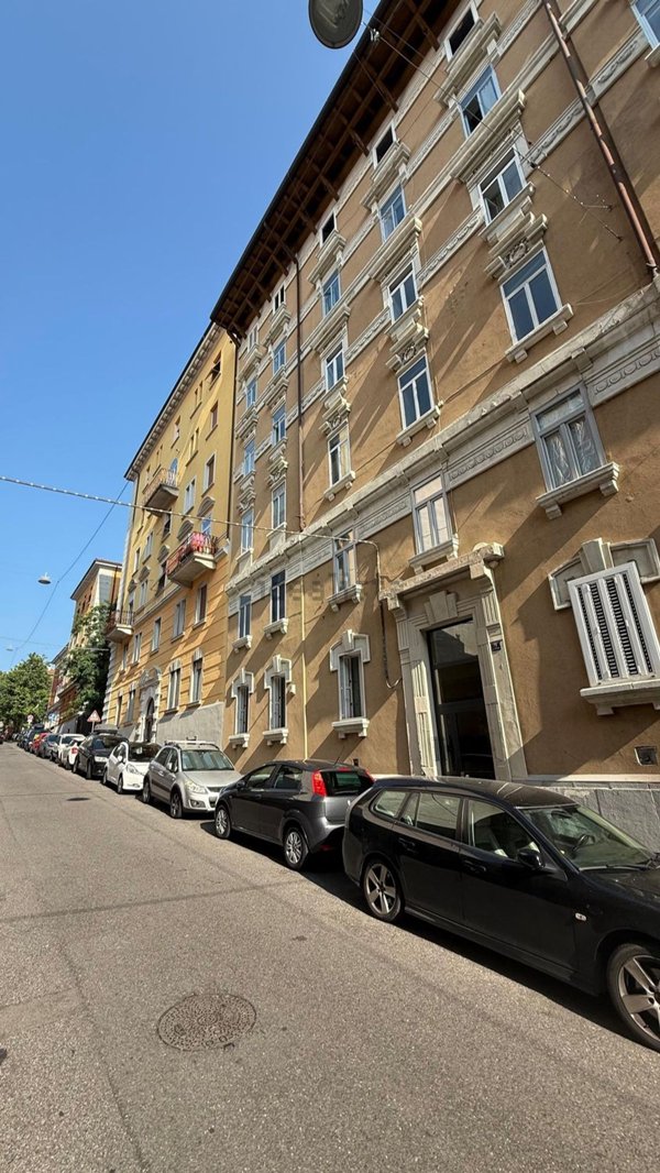 appartamento in vendita a Trieste in zona Barriera vecchia