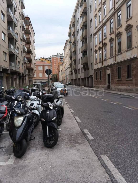 appartamento in vendita a Trieste in zona Barriera vecchia