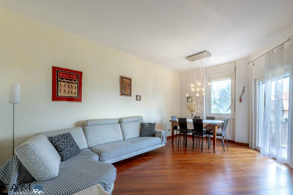 appartamento in vendita a Trieste in zona Cologna