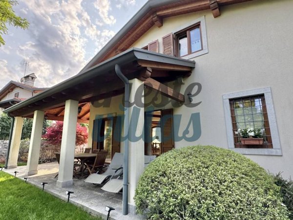 casa indipendente in vendita a Trieste in zona Opicina