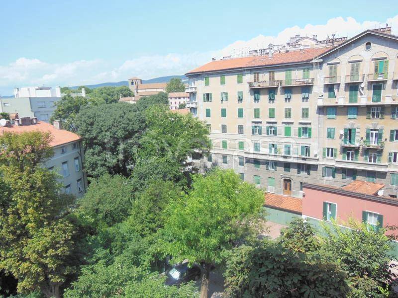 appartamento in vendita a Trieste in zona San Giusto