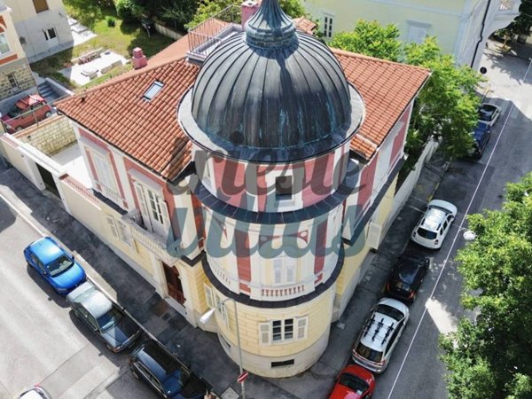 casa indipendente in vendita a Trieste in zona Rozzol