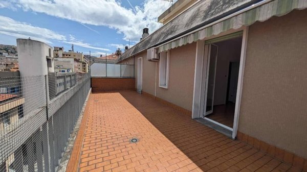 appartamento in vendita a Trieste in zona San Giacomo