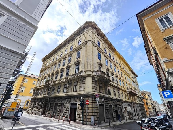 appartamento in vendita a Trieste