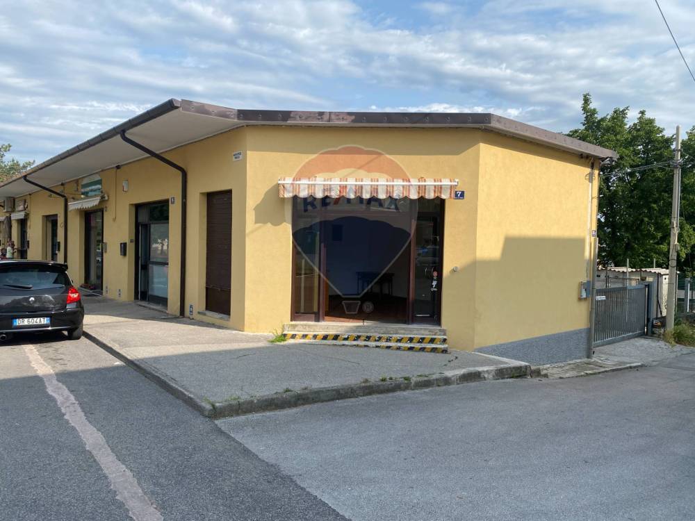 negozio in vendita a Trieste in zona Opicina