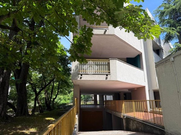 appartamento in vendita a Trieste in zona San Vito