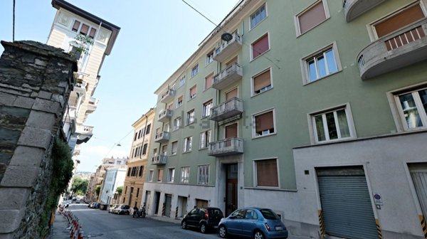 appartamento in vendita a Trieste in zona Borgo Teresiano