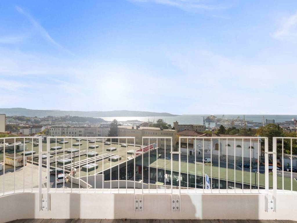 appartamento in vendita a Trieste in zona Valmaura