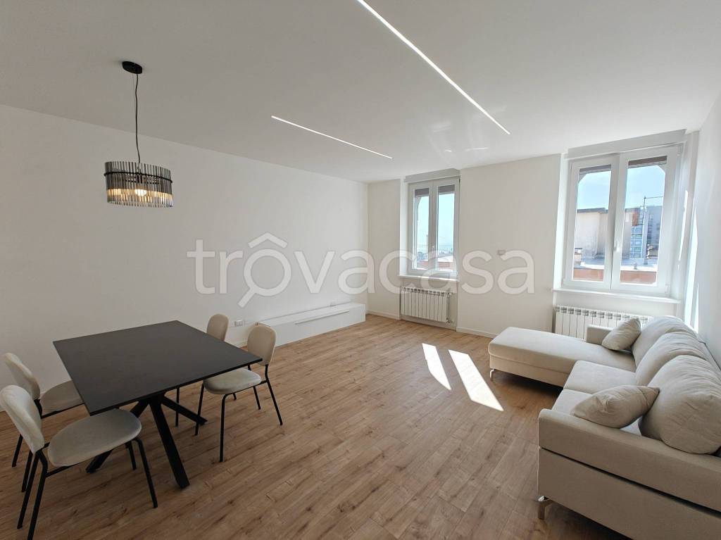 appartamento in vendita a Trieste in zona Roiano