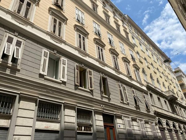 appartamento in vendita a Trieste in zona Borgo Teresiano